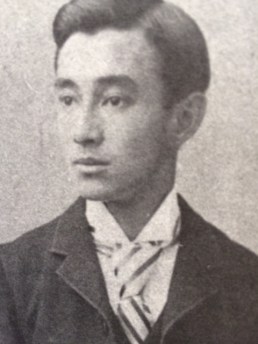 Esca - large headshot